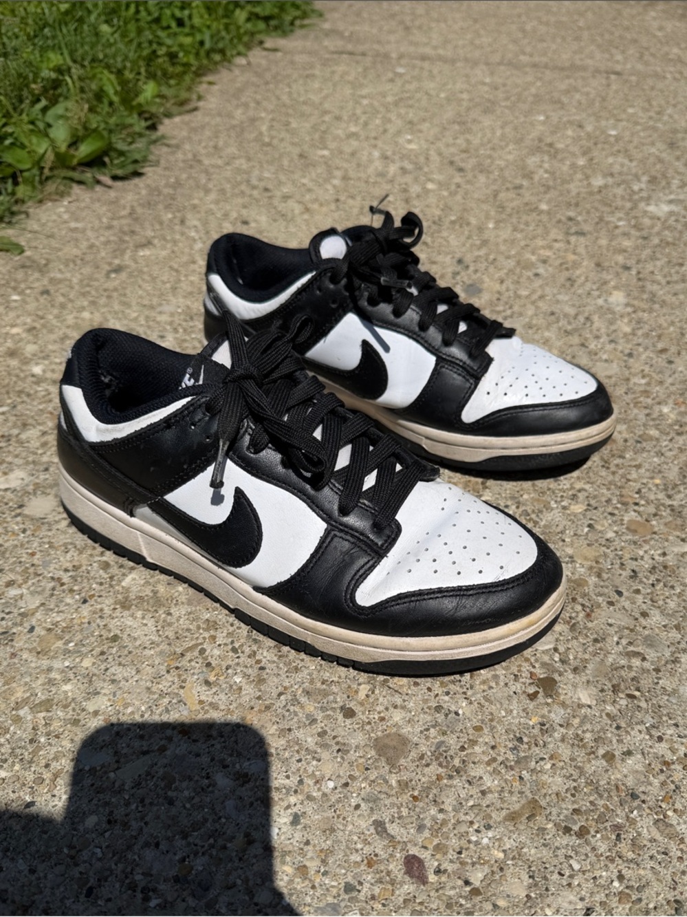 Nike Women's Black & White Low-Top Sneakers